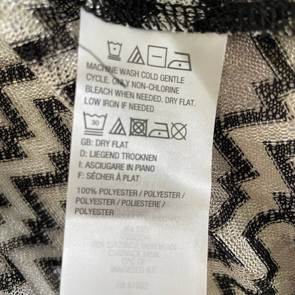 Susan Graver Zig Zag Open Knit semi sheer cardigan size 1X - Picture 8 of 11